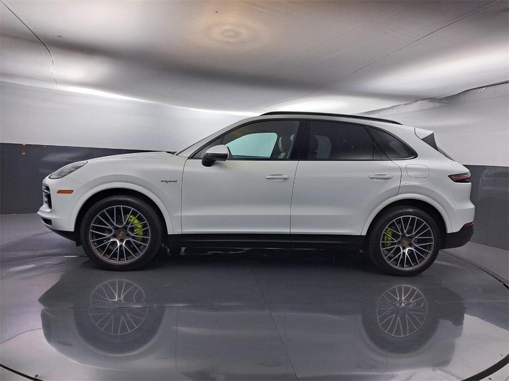 used 2021 Porsche Cayenne E-Hybrid car, priced at $59,900