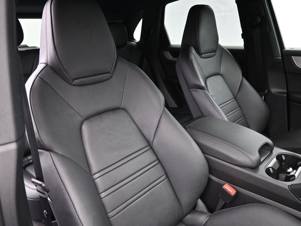 used 2024 Porsche Cayenne car, priced at $79,900