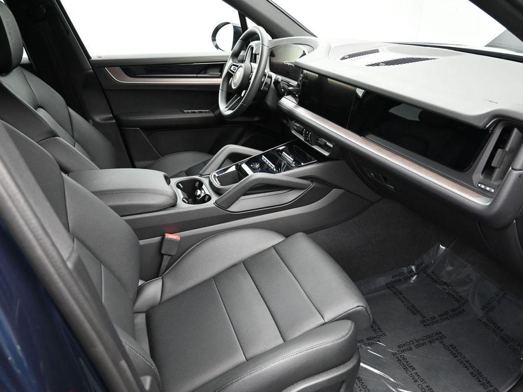 used 2025 Porsche Cayenne car, priced at $125,900