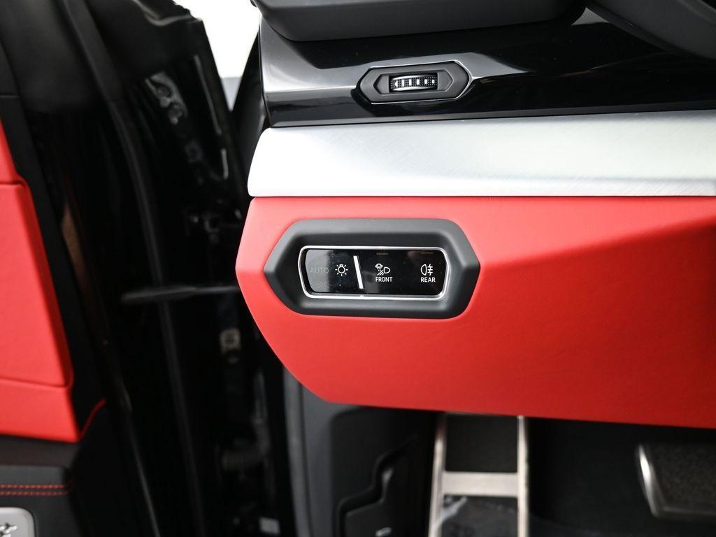used 2021 Lamborghini Urus car, priced at $209,900