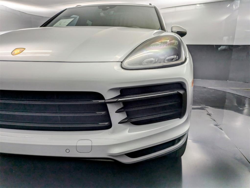 used 2022 Porsche Cayenne car, priced at $75,400