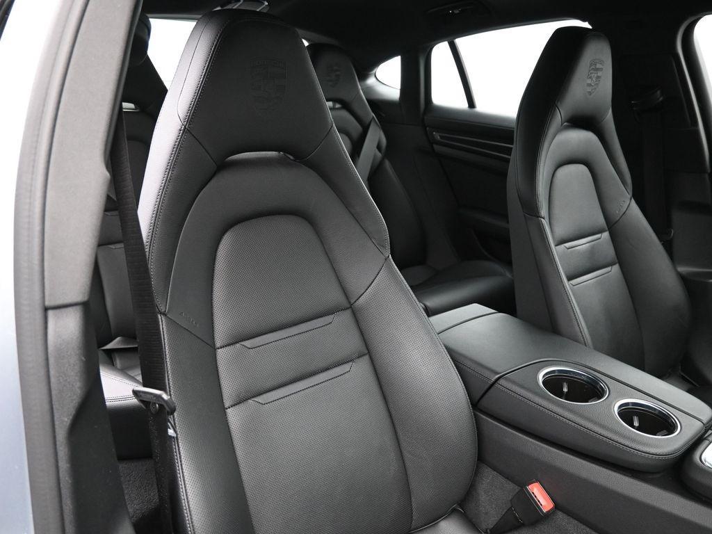 used 2022 Porsche Panamera e-Hybrid car, priced at $79,990