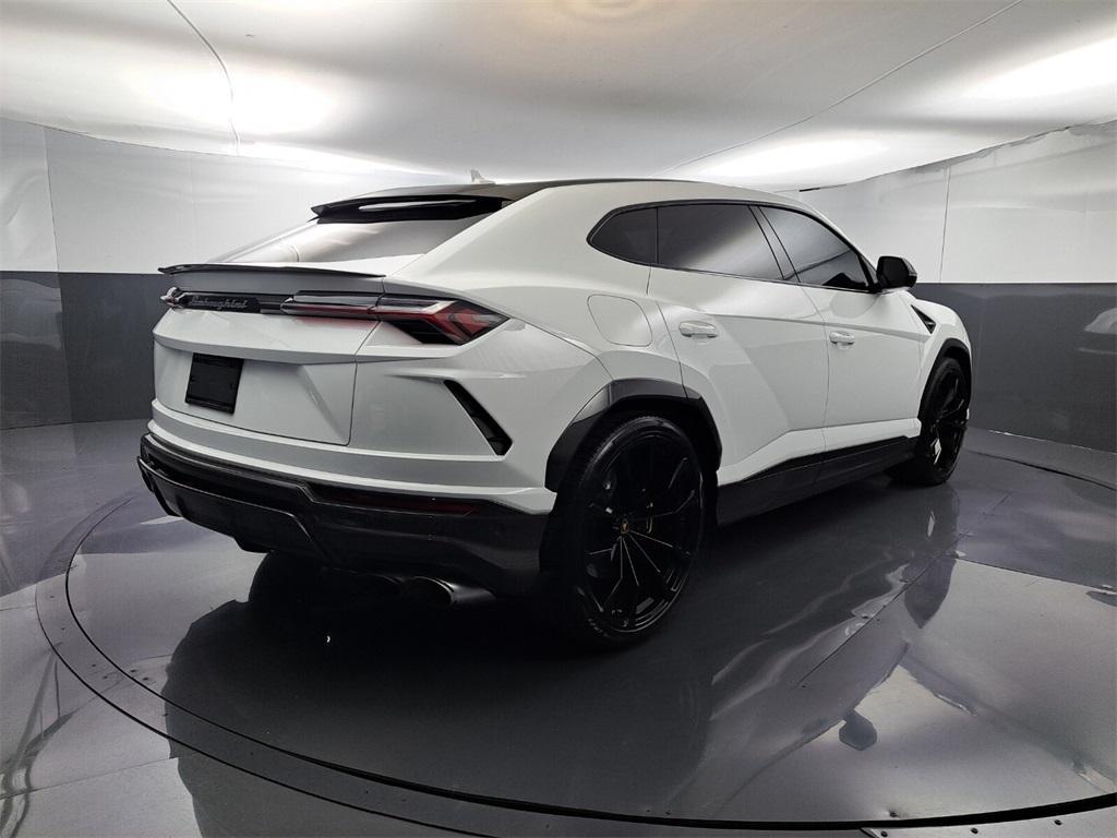 used 2019 Lamborghini Urus car, priced at $161,900