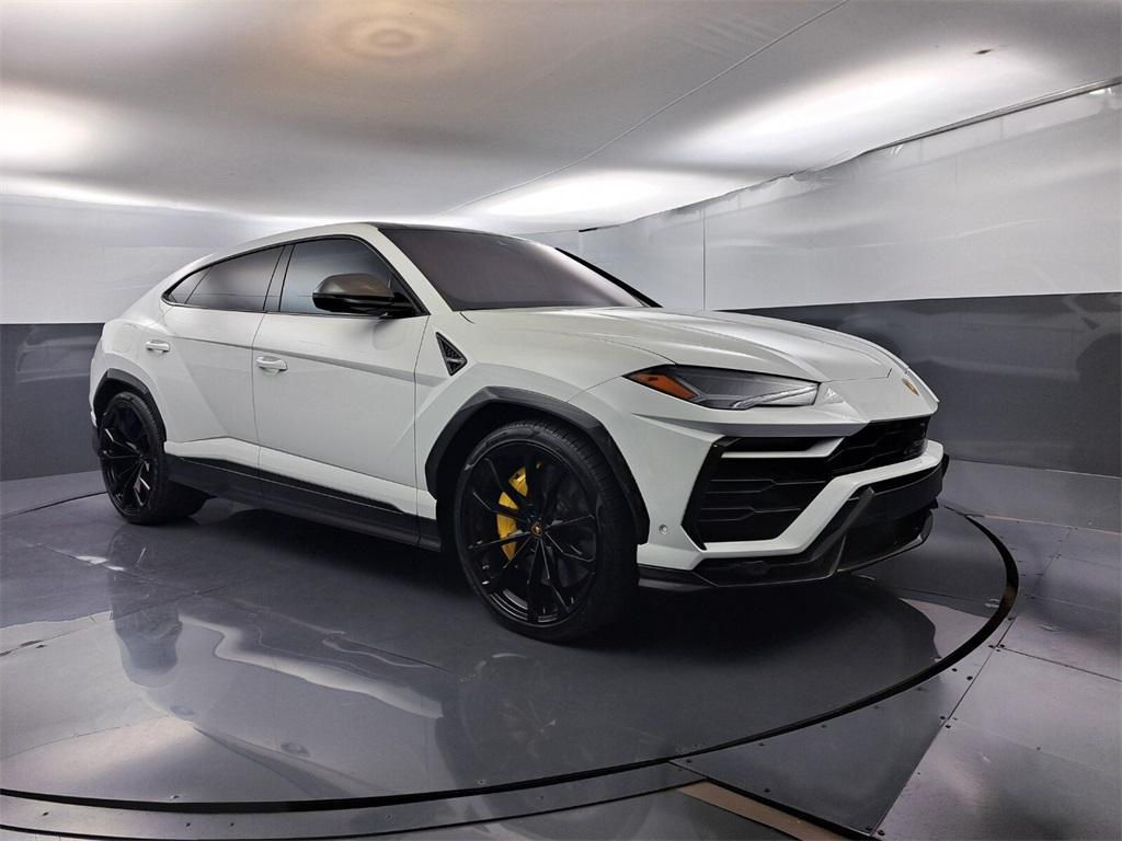 used 2019 Lamborghini Urus car, priced at $161,900