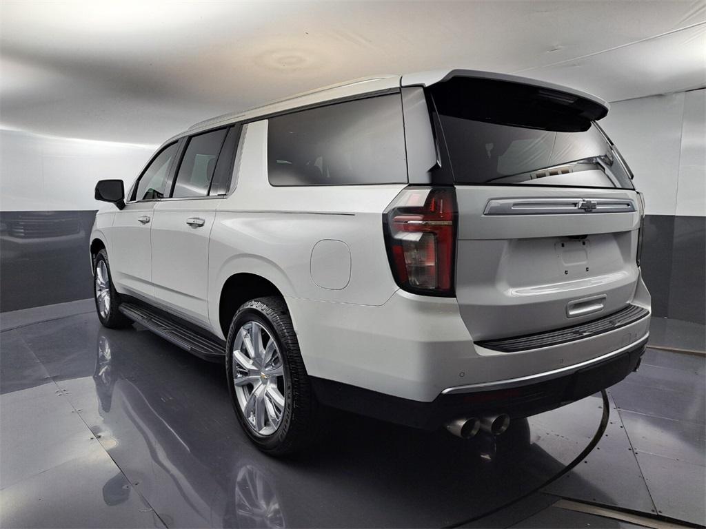 used 2022 Chevrolet Suburban car, priced at $59,900