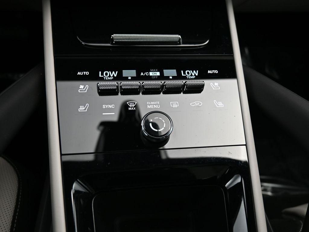 used 2024 Porsche Cayenne car, priced at $104,900