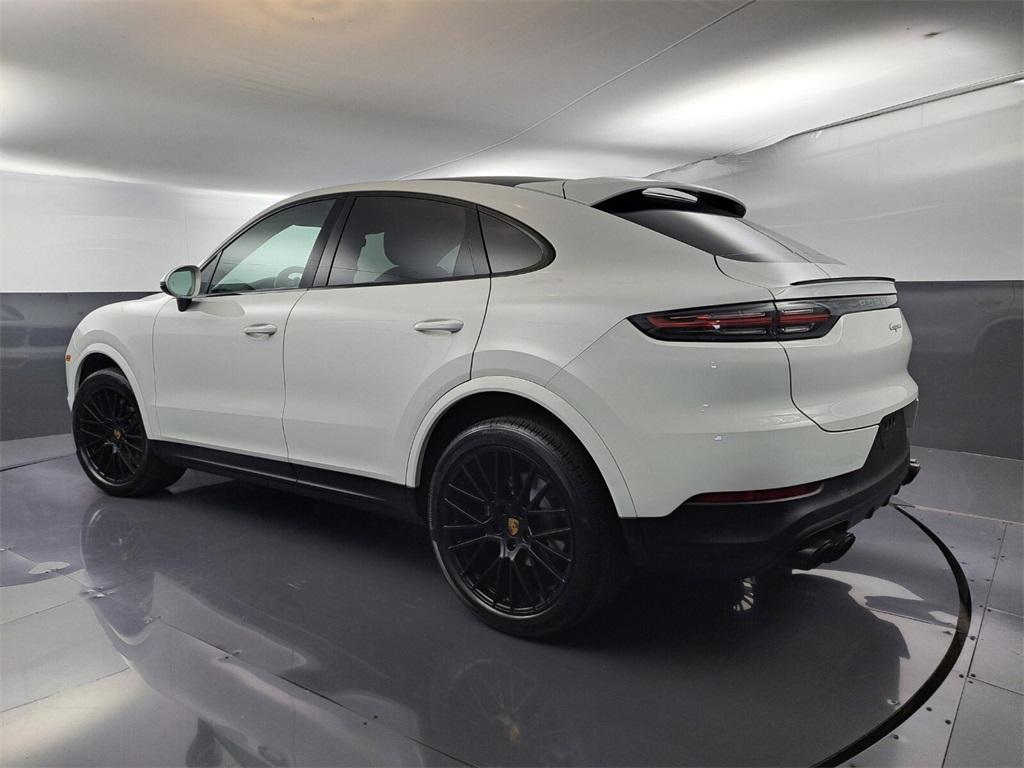 used 2021 Porsche Cayenne car, priced at $54,400