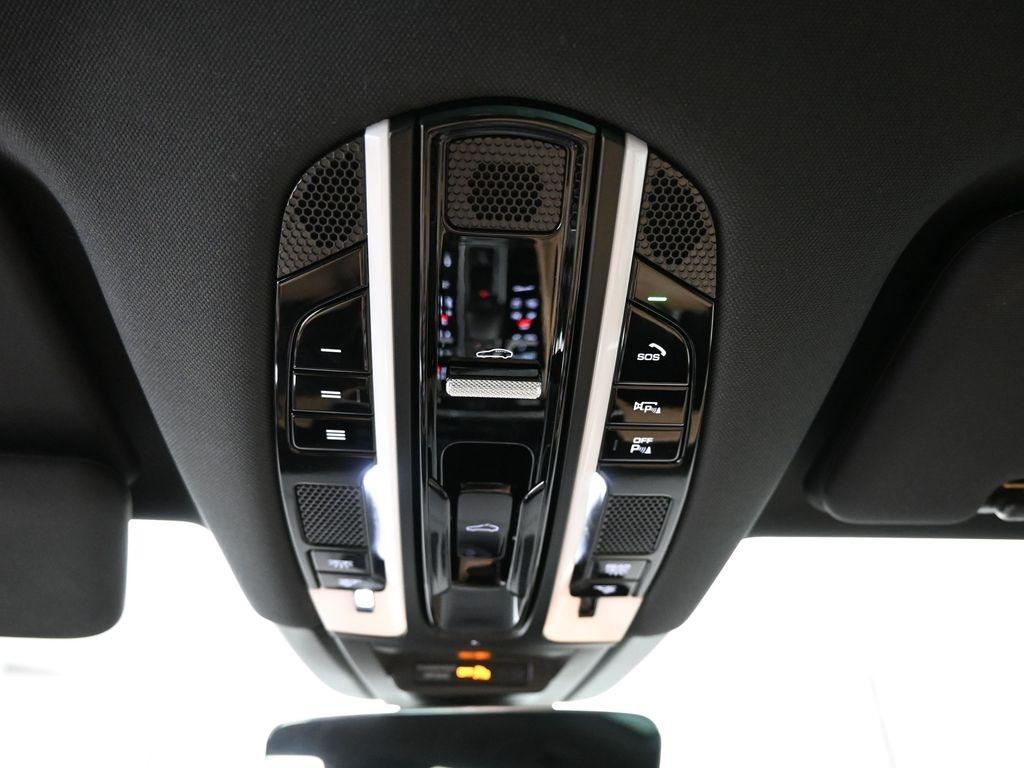 used 2023 Porsche Cayenne car, priced at $71,900