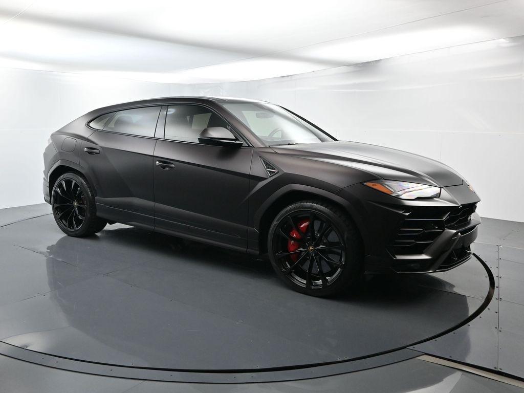 used 2021 Lamborghini Urus car, priced at $212,900