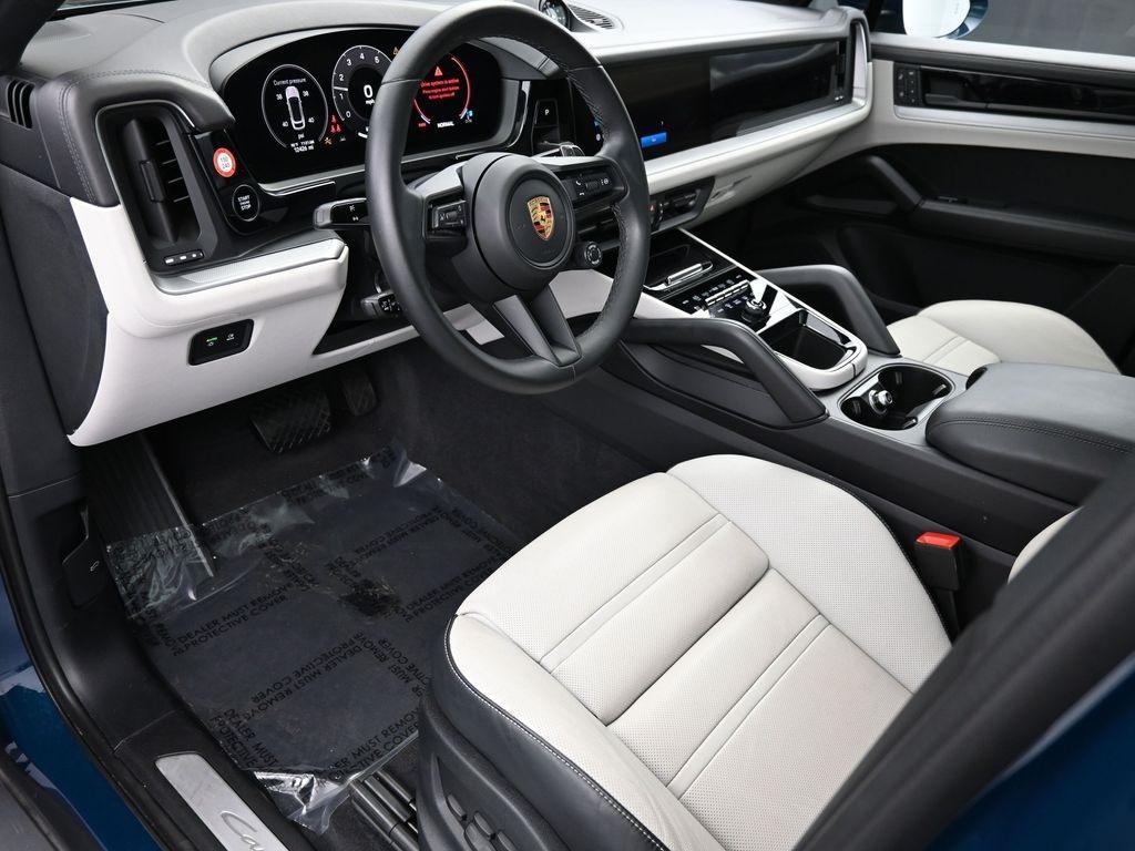 used 2024 Porsche Cayenne car, priced at $91,900