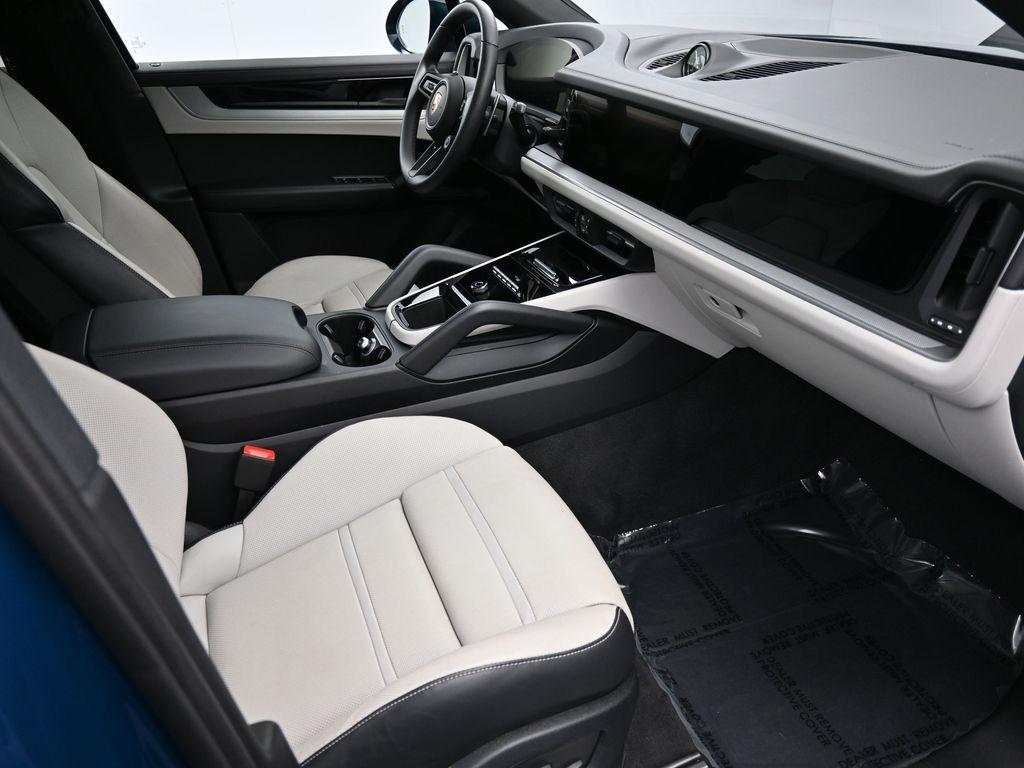 used 2024 Porsche Cayenne car, priced at $91,900