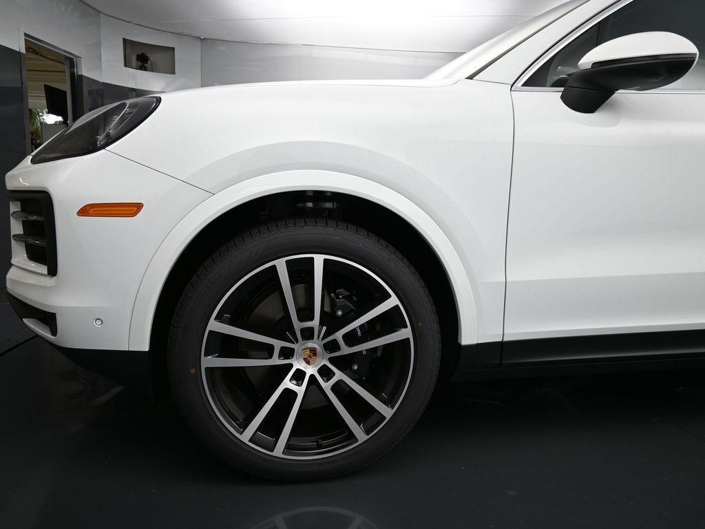 used 2025 Porsche Cayenne car, priced at $97,900