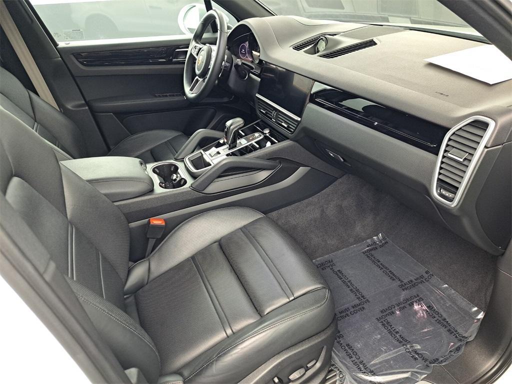 used 2023 Porsche Cayenne car, priced at $88,400