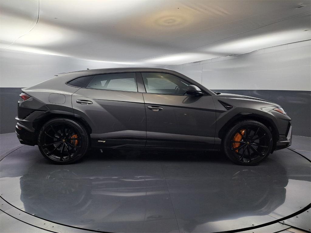 used 2024 Lamborghini Urus car, priced at $268,900