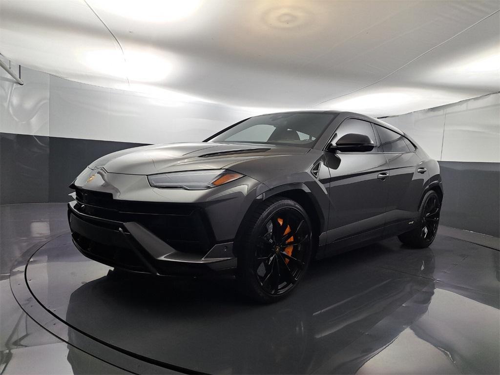 used 2024 Lamborghini Urus car, priced at $268,900