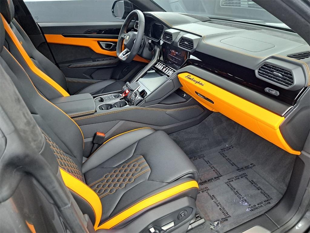 used 2024 Lamborghini Urus car, priced at $268,900