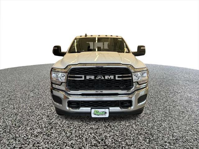 new 2024 Ram 3500 car, priced at $63,076