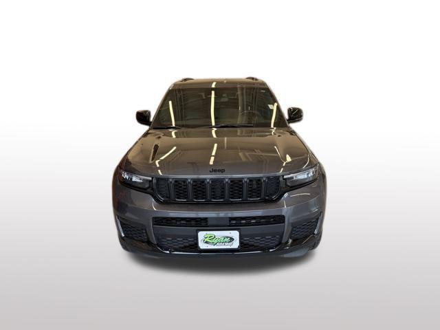 used 2024 Jeep Grand Cherokee L car, priced at $30,599