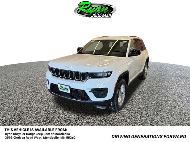 new 2025 Jeep Grand Cherokee car, priced at $40,370