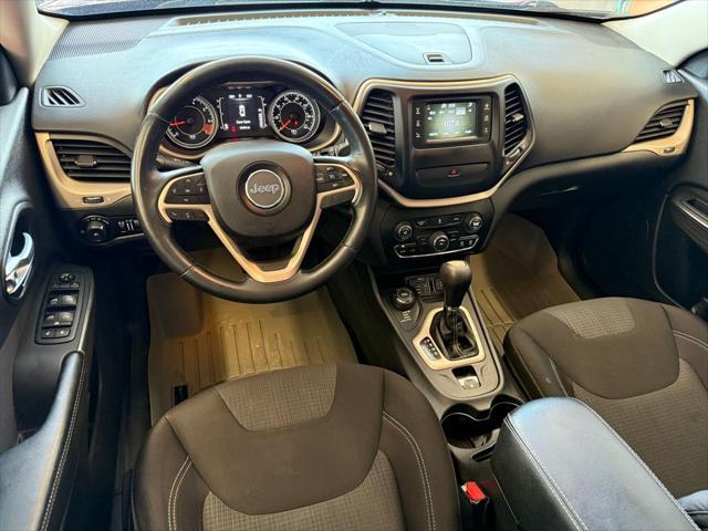 used 2015 Jeep Cherokee car, priced at $11,799