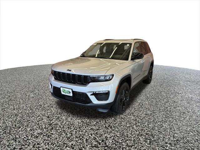 new 2025 Jeep Grand Cherokee car, priced at $49,561