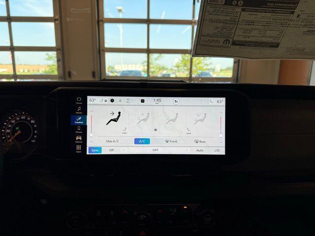 new 2025 Jeep Wrangler car, priced at $47,870