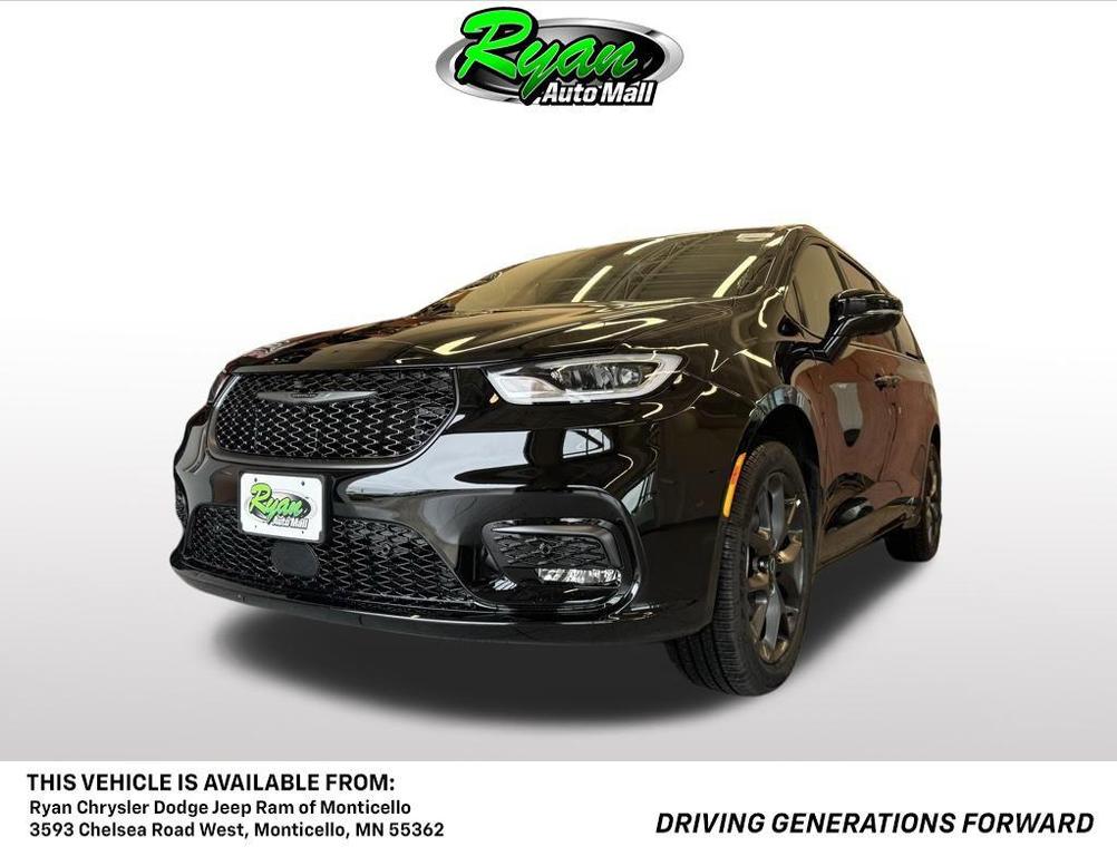 new 2026 Chrysler Pacifica car, priced at $52,170