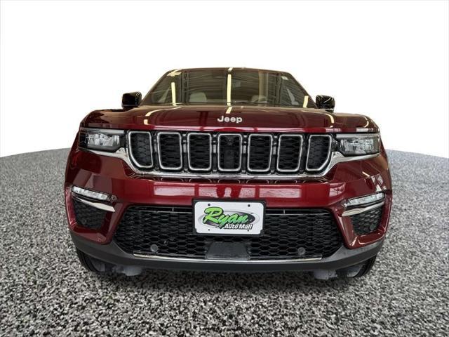 new 2025 Jeep Grand Cherokee car, priced at $48,490