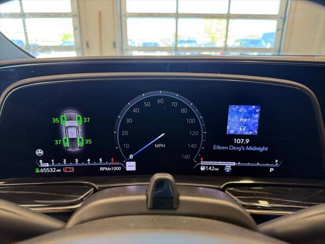 used 2023 Cadillac Escalade car, priced at $65,399