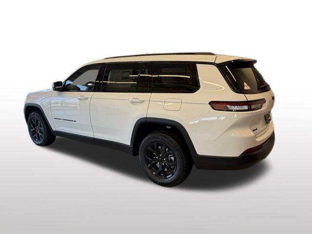 new 2025 Jeep Grand Cherokee L car, priced at $42,593
