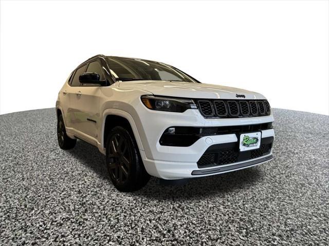 new 2025 Jeep Compass car, priced at $33,085