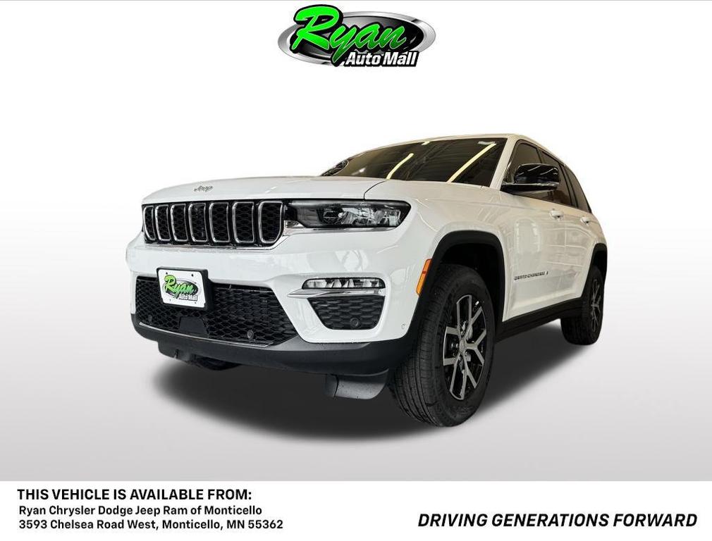 new 2025 Jeep Grand Cherokee car, priced at $43,571