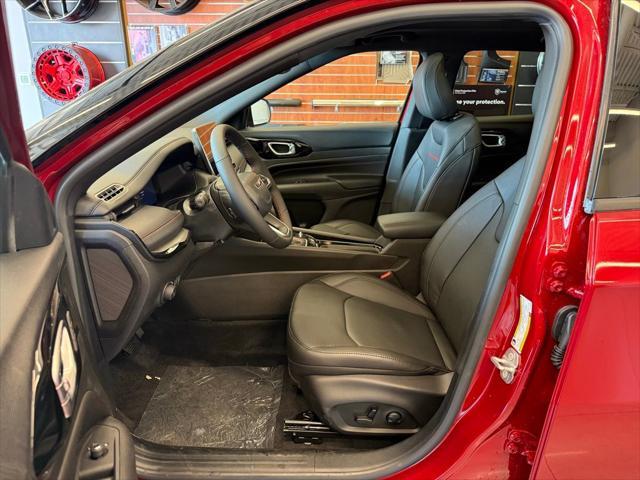 new 2025 Jeep Compass car, priced at $35,045