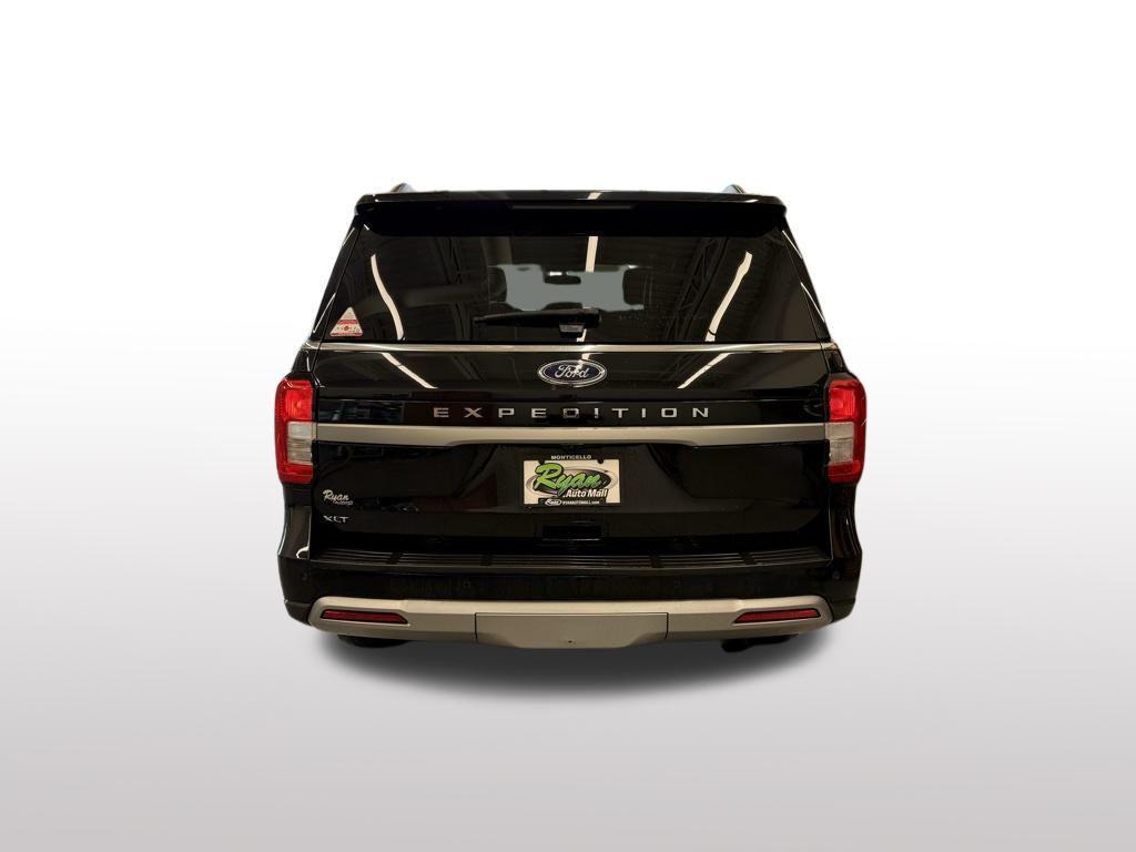 used 2023 Ford Expedition car, priced at $40,499