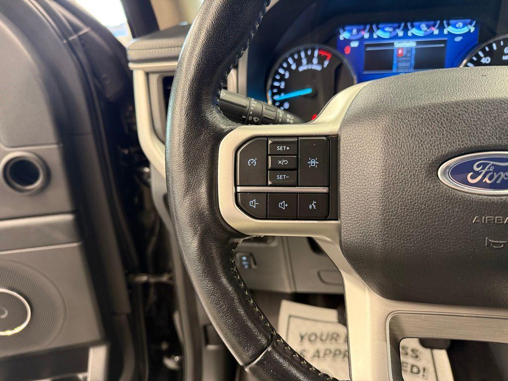 used 2023 Ford Expedition car, priced at $40,499
