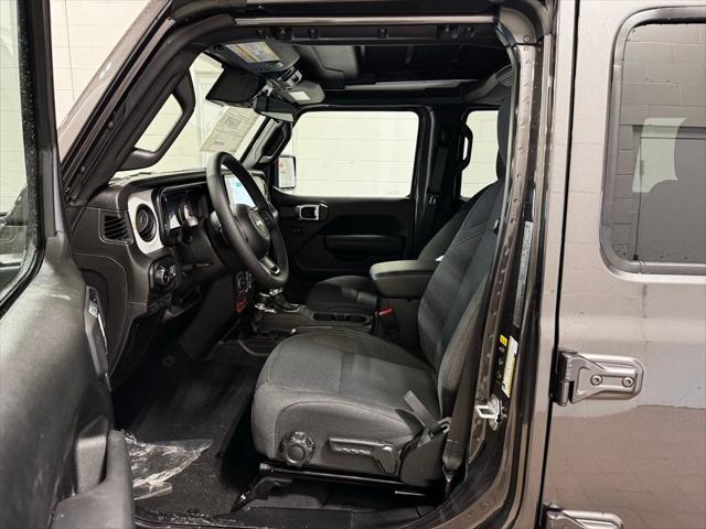 new 2025 Jeep Wrangler car, priced at $49,797