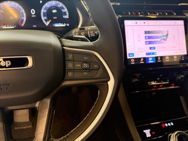 new 2025 Jeep Grand Cherokee car, priced at $40,711