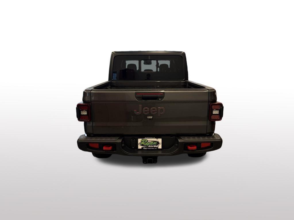 new 2025 Jeep Gladiator car, priced at $50,464