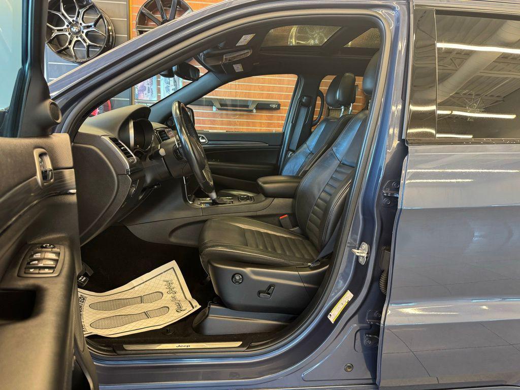 used 2020 Jeep Grand Cherokee car, priced at $19,997