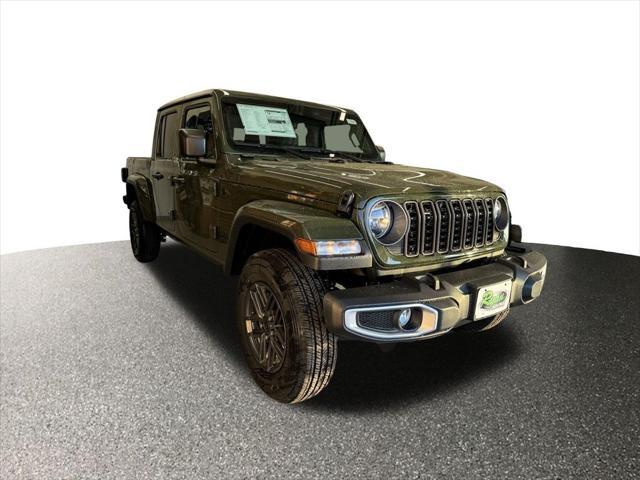 new 2024 Jeep Gladiator car, priced at $44,997