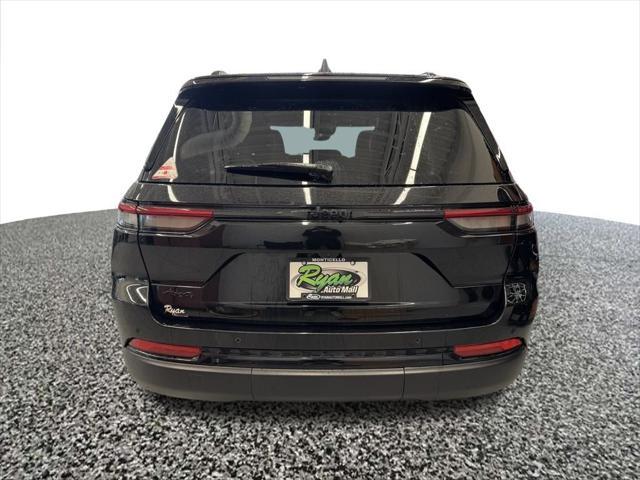 used 2024 Jeep Grand Cherokee car, priced at $35,997