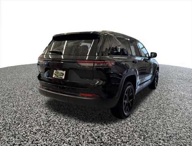used 2024 Jeep Grand Cherokee car, priced at $35,997