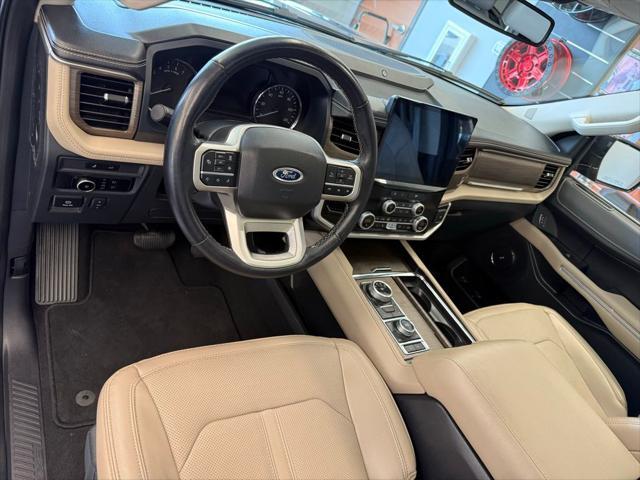 used 2024 Ford Expedition car, priced at $56,997