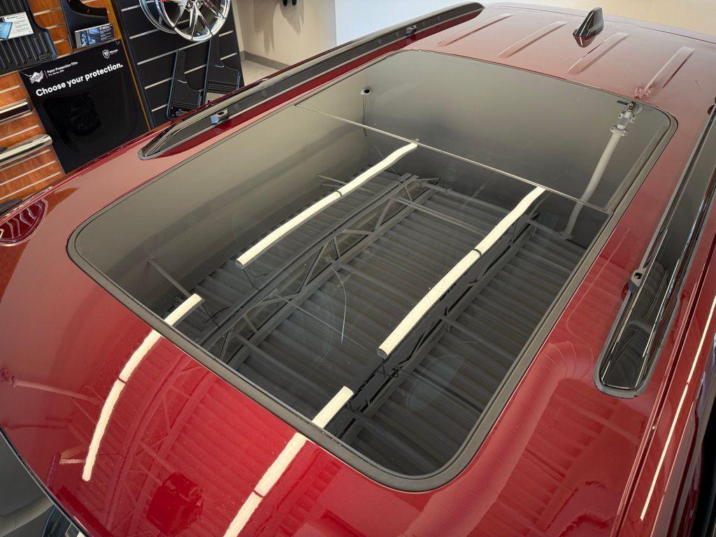 new 2025 Jeep Grand Cherokee car, priced at $58,983