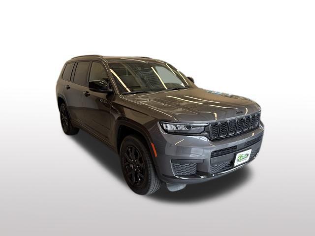 used 2024 Jeep Grand Cherokee L car, priced at $30,997