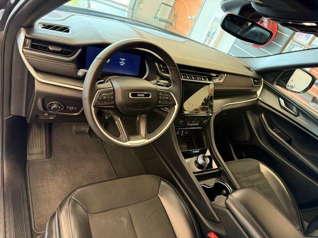 used 2024 Jeep Grand Cherokee L car, priced at $30,997