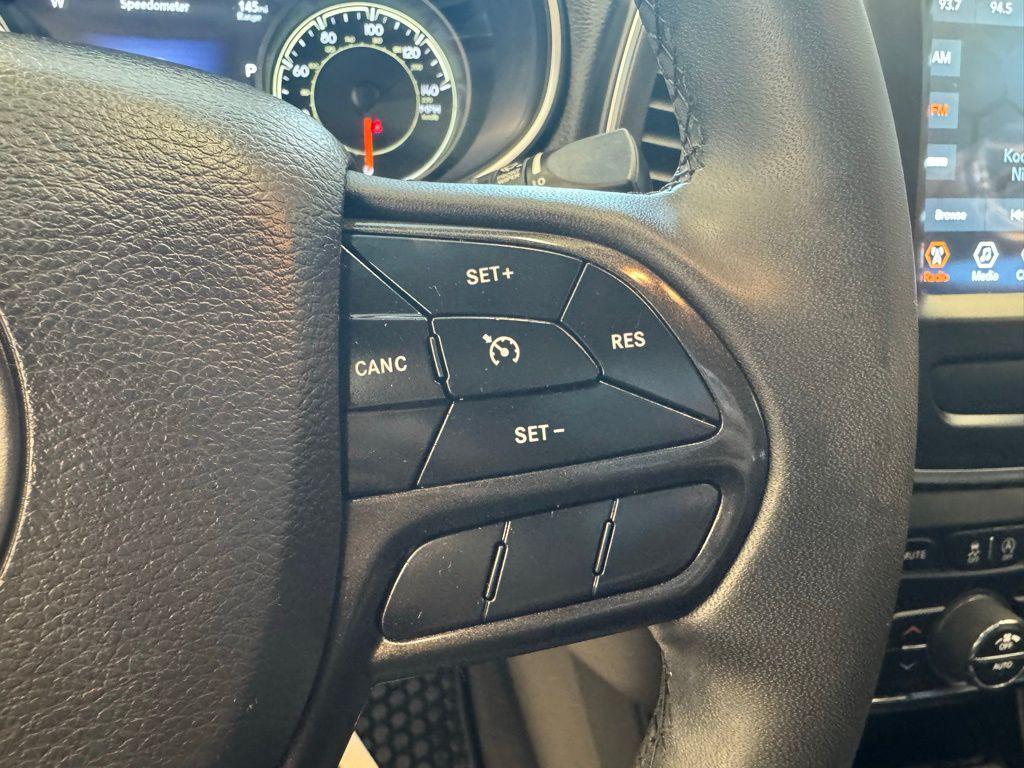 used 2022 Jeep Cherokee car, priced at $24,996