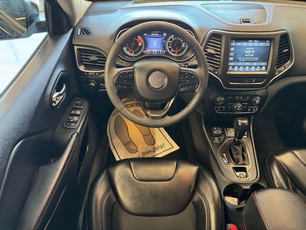 used 2022 Jeep Cherokee car, priced at $24,996