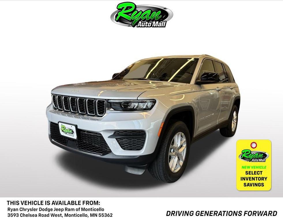 new 2025 Jeep Grand Cherokee car, priced at $37,476