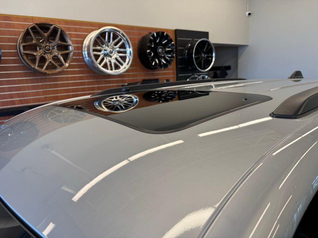 new 2025 Jeep Grand Cherokee car, priced at $37,345